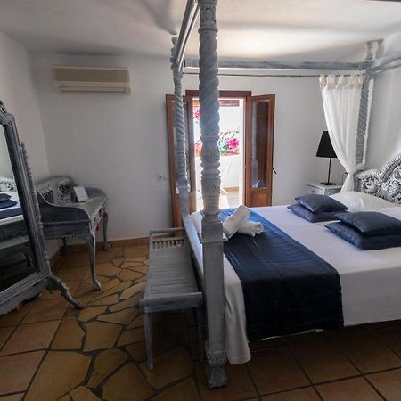 Buenavista Suites Hotel Boutique Santa Eularia des Riu Exteriör bild