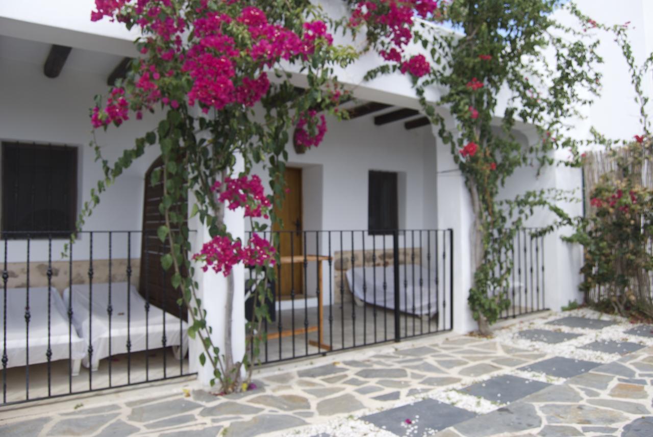 Buenavista Suites Hotel Boutique Santa Eularia des Riu Exteriör bild